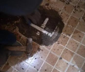 驻马店卫生间漏水维修公司为您分享下卫生间渗水如何处理及注意事项